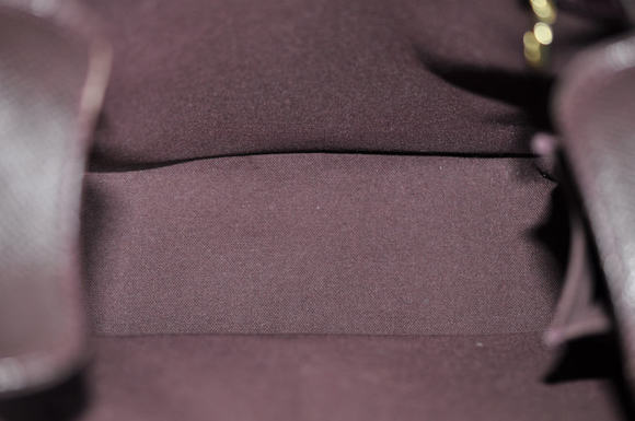 LOUIS VUITTON Yaranga Shoulder Bag - Picture 5 of 16